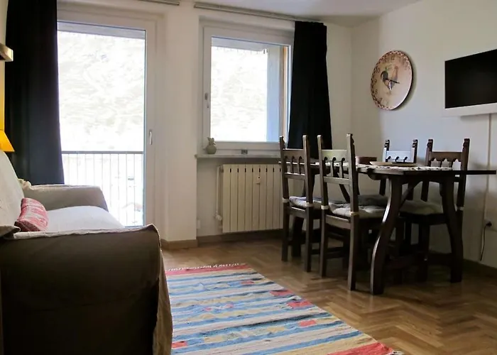 Trilocale T335 Soleggiato Апартаменти Брей-Червінія